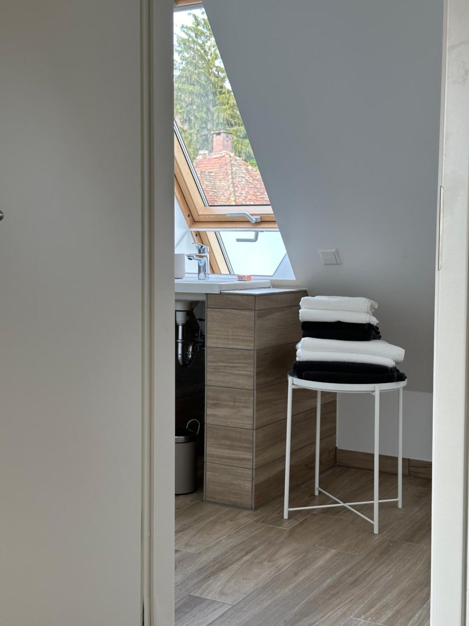 Exklusive Maisonette-Wohnung Am Rande Von Freiburg Merzhausen Eksteriør bilde